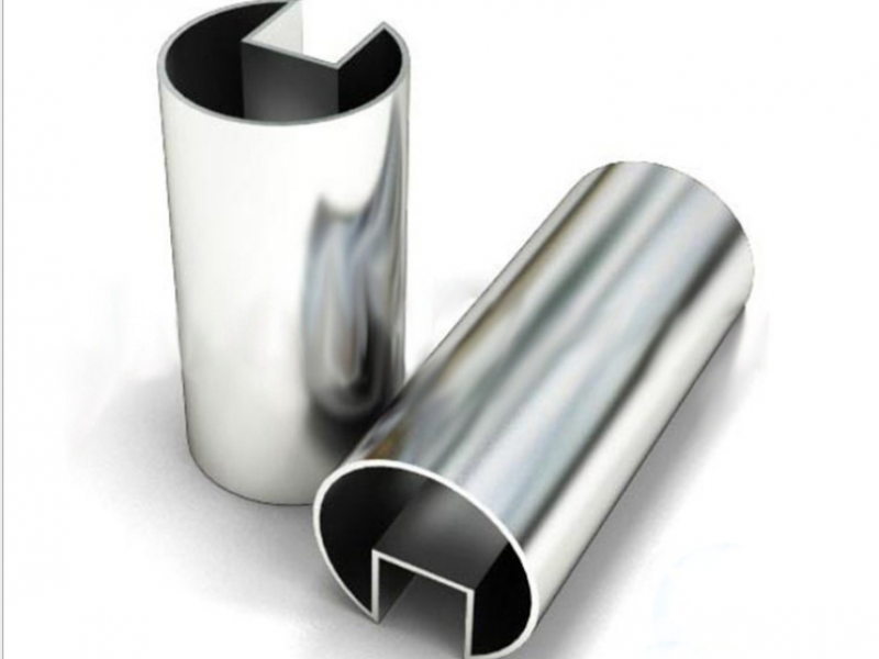 关于不锈钢异型管表面采用花纹雕刻工艺的具体方法介绍