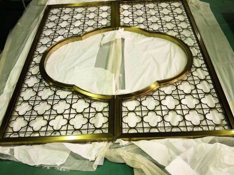 玫瑰金不锈钢屏风的镀色有深浅吗