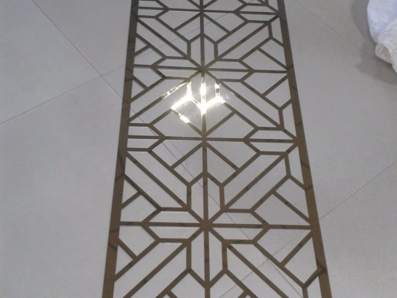 哪些地方常用不锈钢花格隔断呢