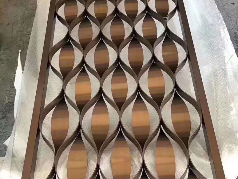 看看现代不锈钢屏风造型的基本特点