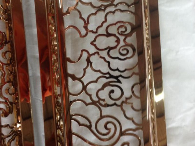 现代不锈钢屏风的设计特点是什么？