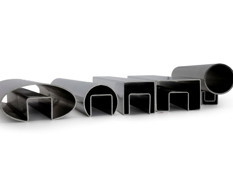 关于不锈钢凹槽管低碳加工工艺之淬火、退火、成型介绍