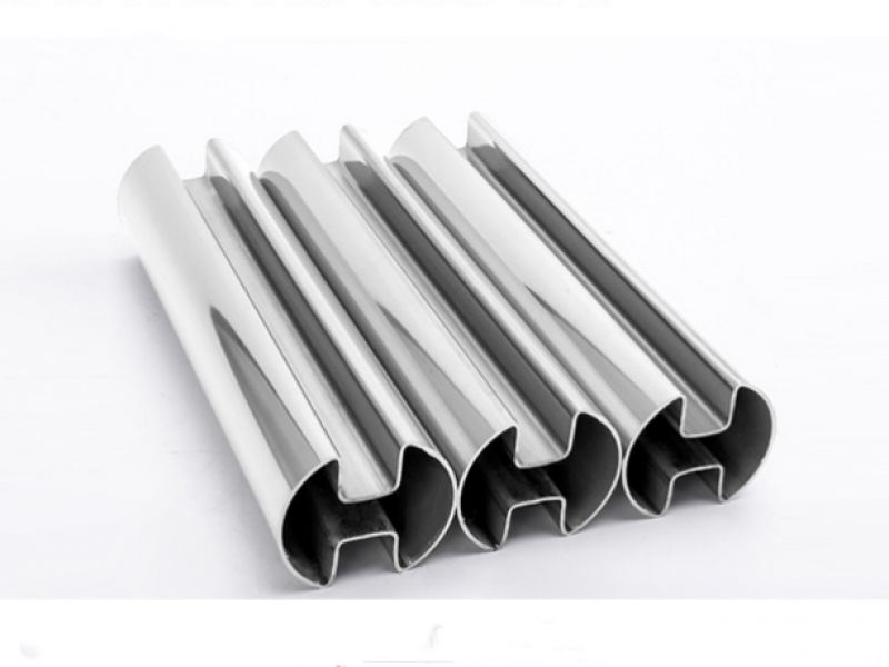 对于引发不锈钢凹槽管表面锈蚀的原因有什么提议？